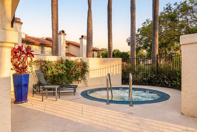 4250 Porte De Palmas 55, San Diego, CA 92122