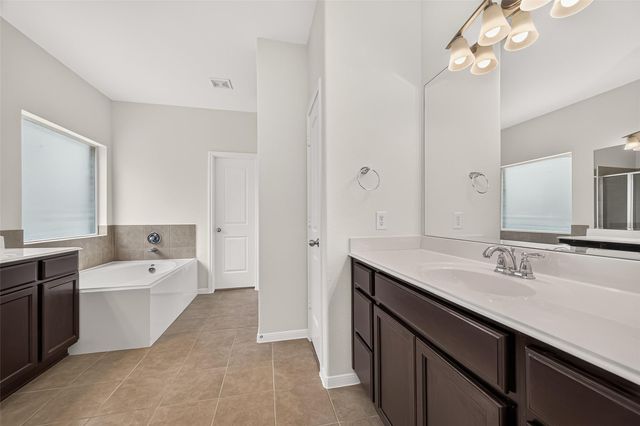 519 Glenwood Ridge Drive, Spring, TX 77386
