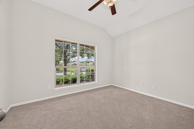 519 Glenwood Ridge Drive, Spring, TX 77386