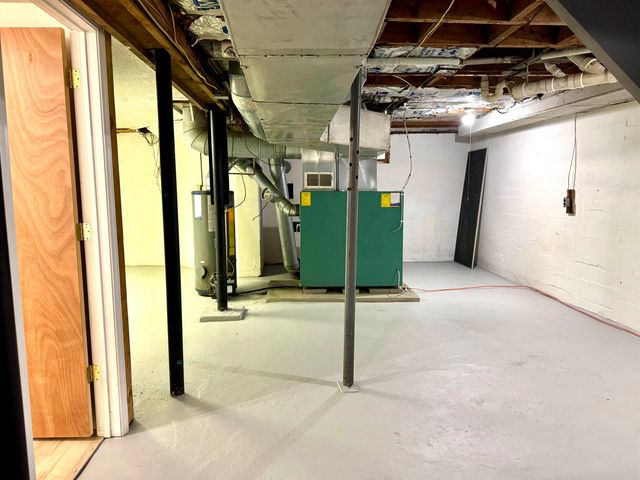 170 Pelow Hill, Derby, VT 05830