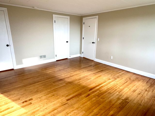 170 Pelow Hill, Derby, VT 05830