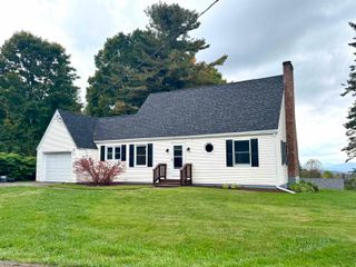 170 Pelow Hill, Derby, VT 05830