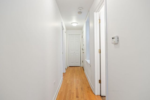 2533 W BERWYN Street 2, Chicago, IL 60625