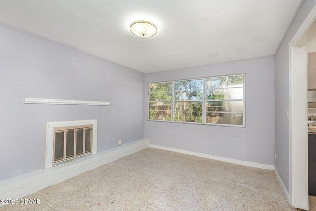664 8th Street, Holly Hill, FL 32117