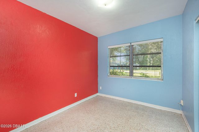664 8th Street, Holly Hill, FL 32117