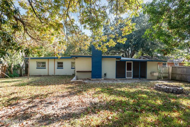 664 8th Street, Holly Hill, FL 32117