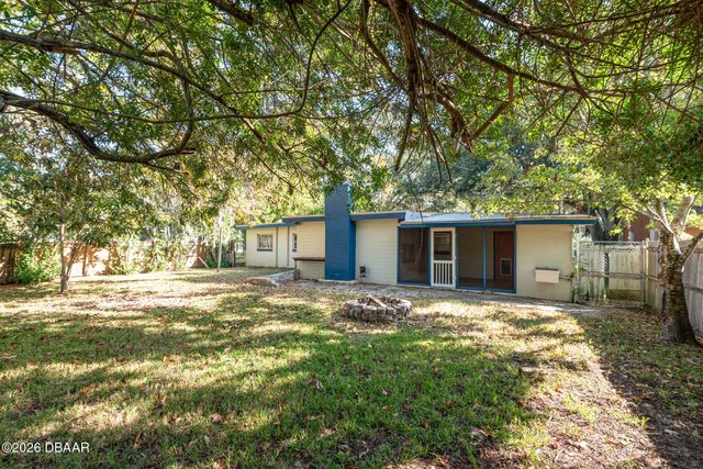 664 8th Street, Holly Hill, FL 32117