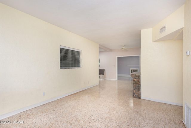 664 8th Street, Holly Hill, FL 32117
