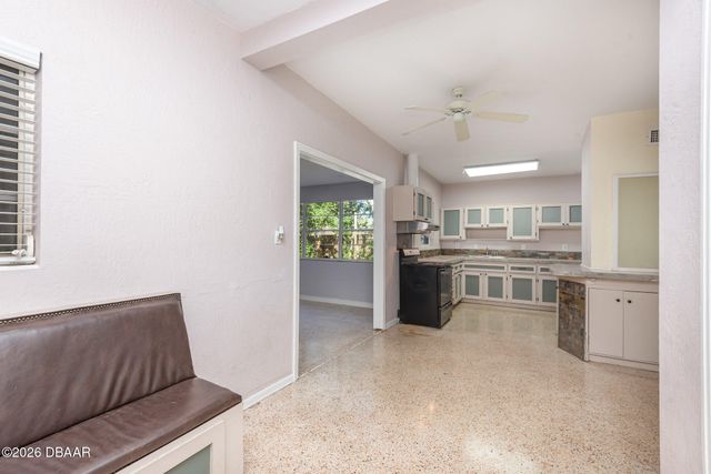 664 8th Street, Holly Hill, FL 32117
