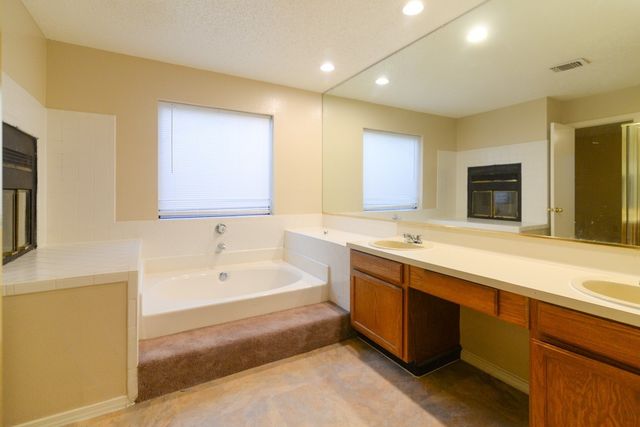 11815 Sunrise Drive, Balch Springs, TX 75180