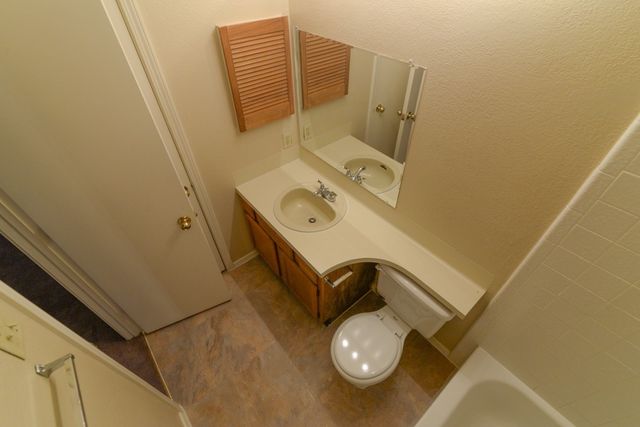 11815 Sunrise Drive, Balch Springs, TX 75180
