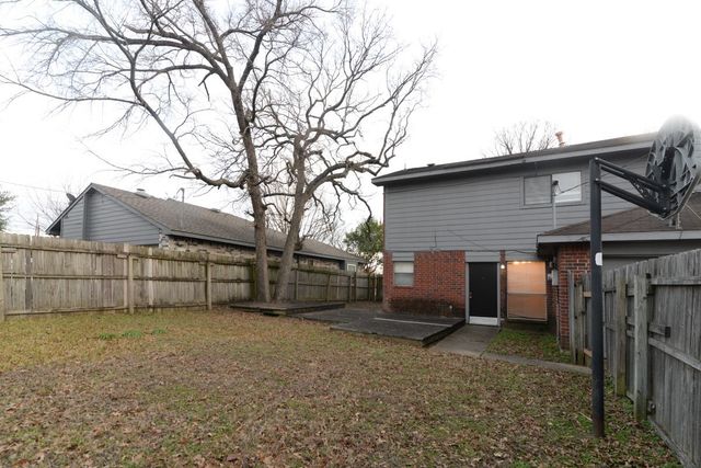 11815 Sunrise Drive, Balch Springs, TX 75180