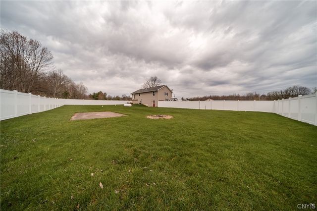 41 Milo Drive, West Monroe, NY 13167