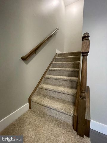 2102 E OAK RD #E2, Vineland, NJ 08361