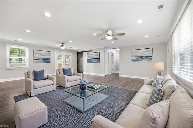 848 Townsend PL, Norfolk, VA 23502