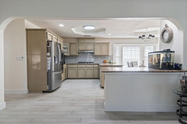 18294 Road 27, Madera, CA 93638