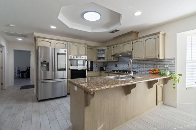 18294 Road 27, Madera, CA 93638