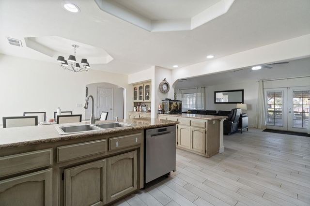 18294 Road 27, Madera, CA 93638