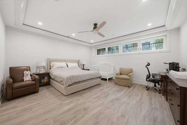 1366 W Walton Street 1E, Chicago, IL 60642