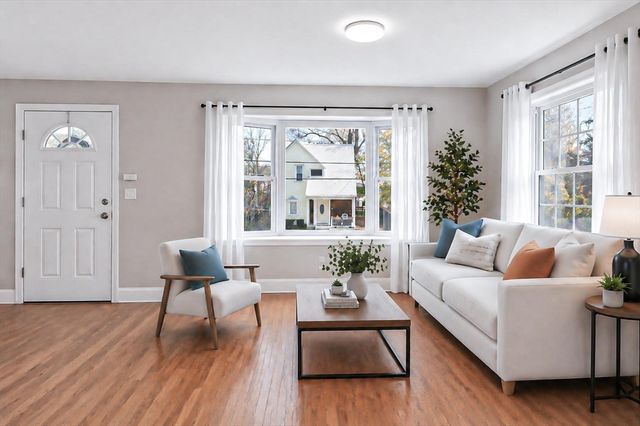 41 Maple St, Randolph, MA 02368