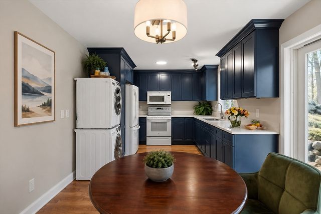 41 Maple St, Randolph, MA 02368