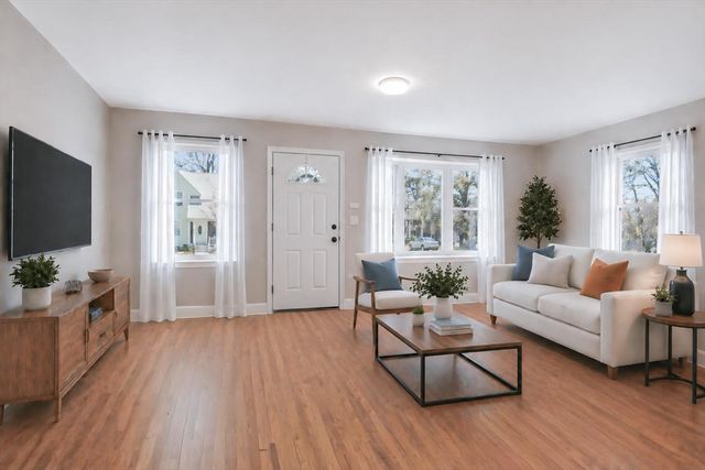 41 Maple St, Randolph, MA 02368