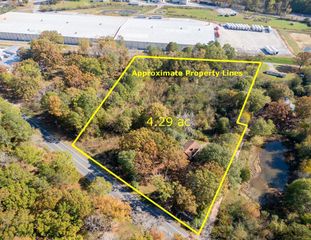 3143 S Dixie Hwy, Dalton, GA 30720