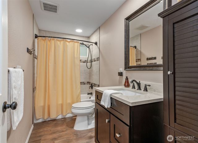 5405 E Harbor Heights Drive, Port Orchard, WA 98366