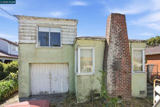 72 Murdock St, Richmond, CA 94804