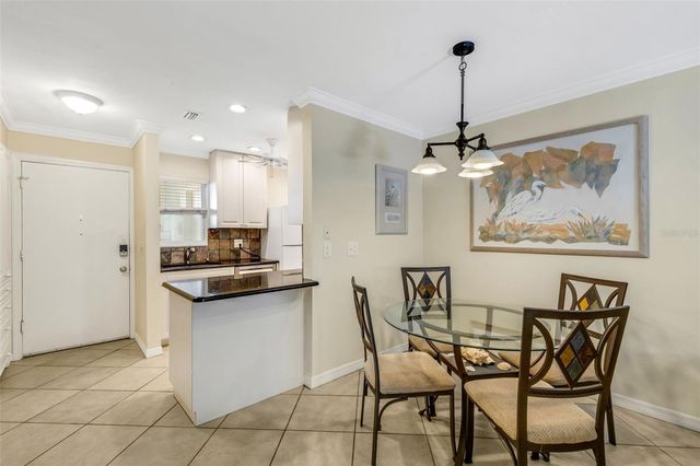 5661 MIDNIGHT PASS ROAD 401, Sarasota, FL 34242