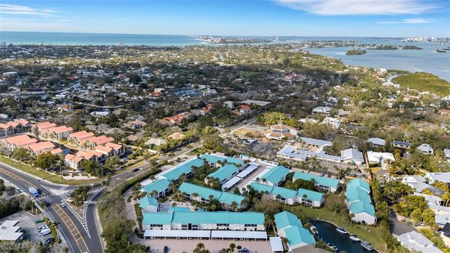 5661 MIDNIGHT PASS ROAD 401, Sarasota, FL 34242