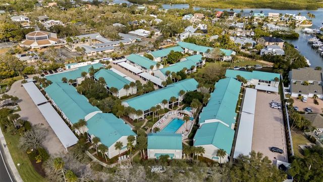 5661 MIDNIGHT PASS ROAD 401, Sarasota, FL 34242