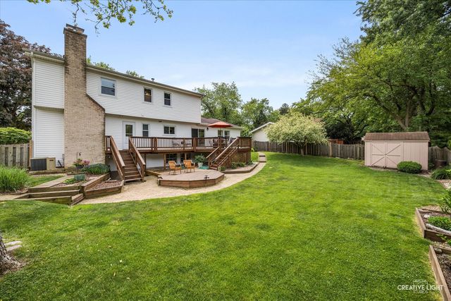 29 Tupelo Avenue, Naperville, IL 60540