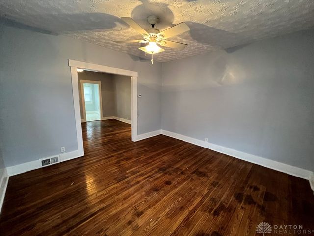 44 Bluecrest Avenue, Dayton, OH 45417