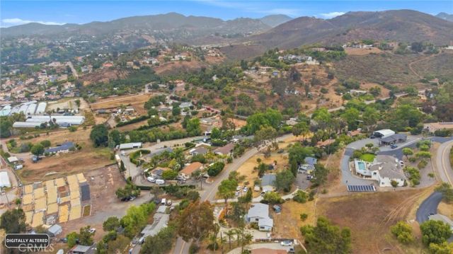 403 Estrelita, Vista, CA 92084