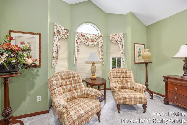 5951 Barcroft Drive SW, Wyoming, MI 49418