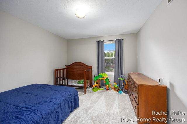 5951 Barcroft Drive SW, Wyoming, MI 49418