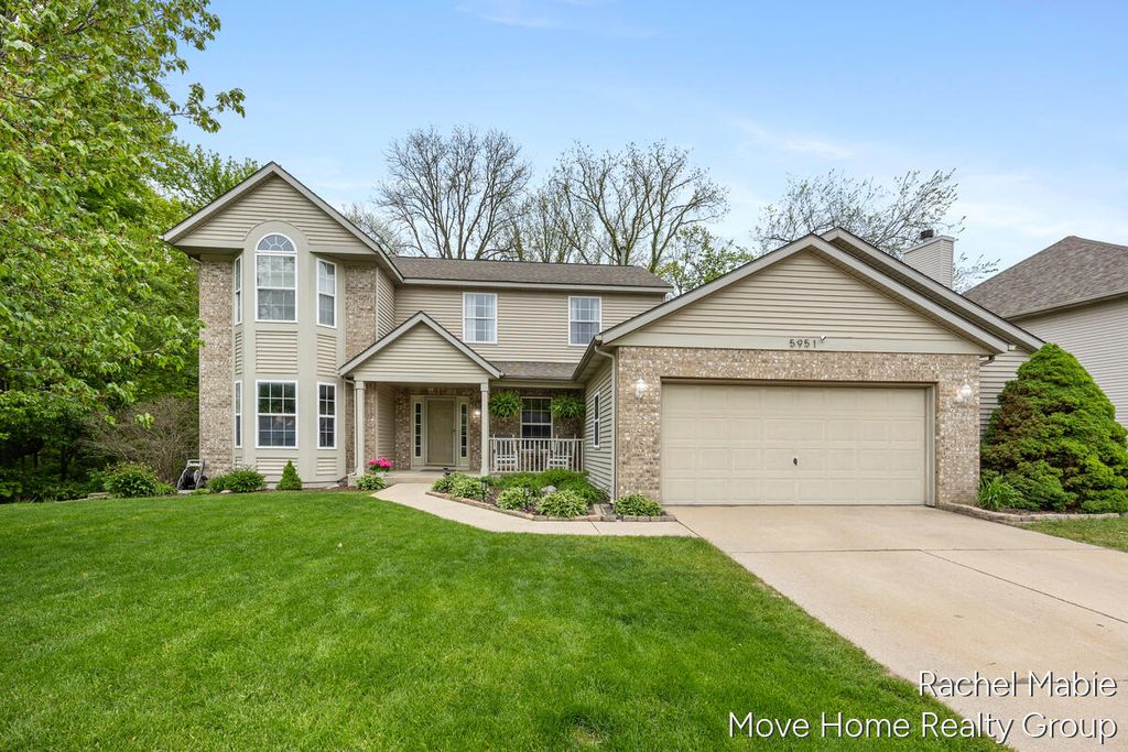 5951 Barcroft Drive SW, Wyoming, MI 49418
