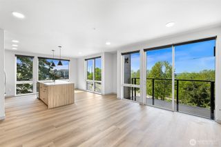 820 N State Street #412, Bellingham, WA 98225