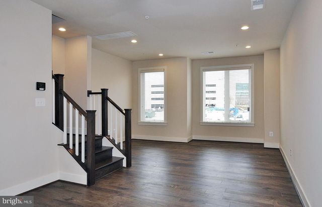 6680 EAMES WAY, Bethesda, MD 20817