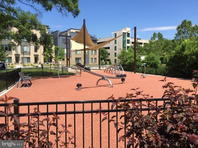 6680 EAMES WAY, Bethesda, MD 20817