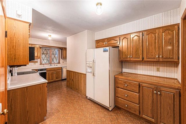 1200 W 86th Street, Kansas City, MO 64114