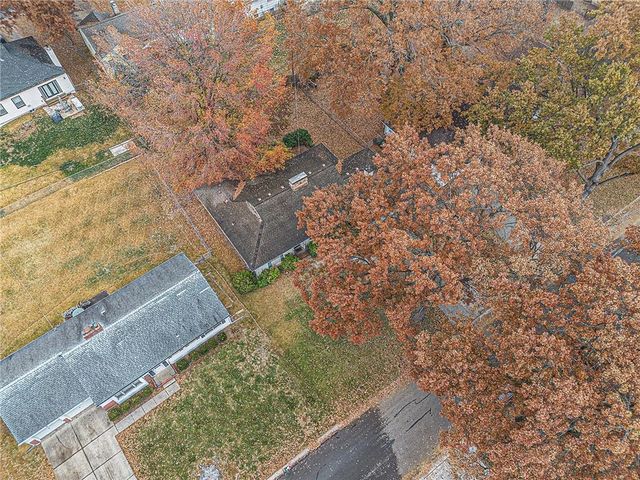 1200 W 86th Street, Kansas City, MO 64114