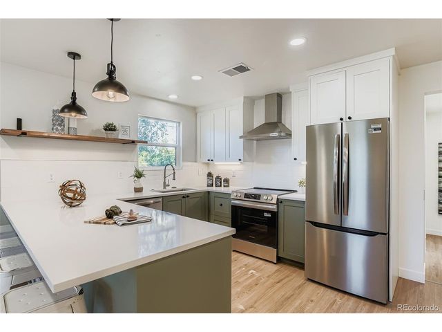 315 Depew St, Lakewood, CO 80226