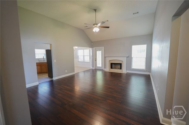 701 Laurel Hill Circle, Richmond Hill, GA 31324