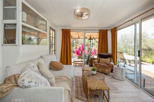 2576 Green Hills, Vista, CA 92084