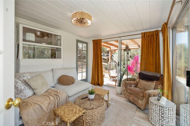 2576 Green Hills, Vista, CA 92084
