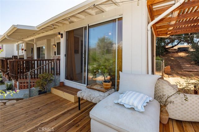 2576 Green Hills, Vista, CA 92084