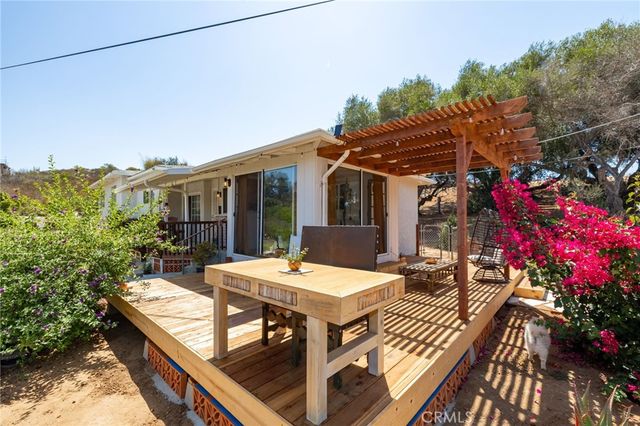 2576 Green Hills, Vista, CA 92084
