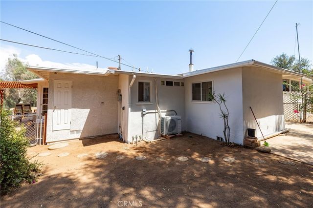 2576 Green Hills, Vista, CA 92084